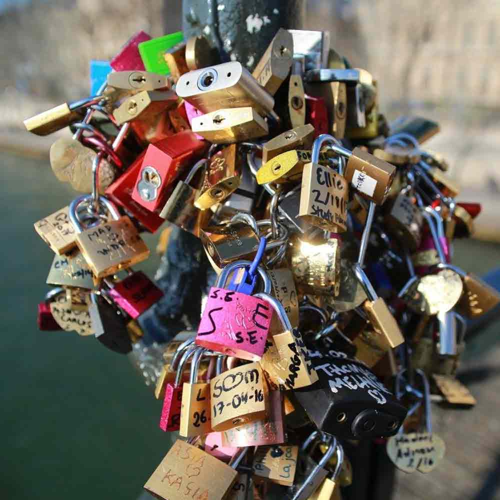 PARIS 57 loave lock
